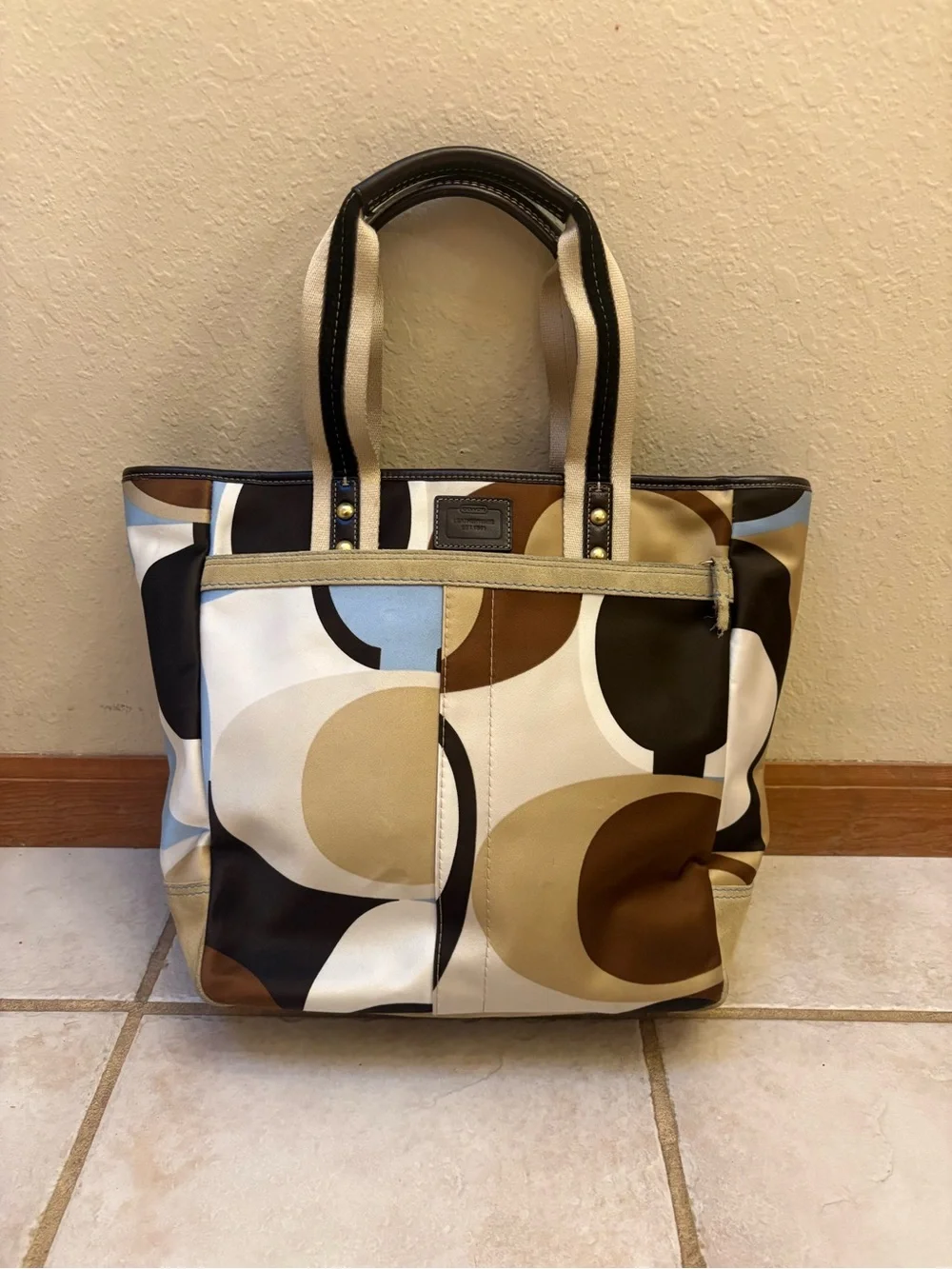 Coach Hamptons Scarf Print Large Tote,  (Vintage)